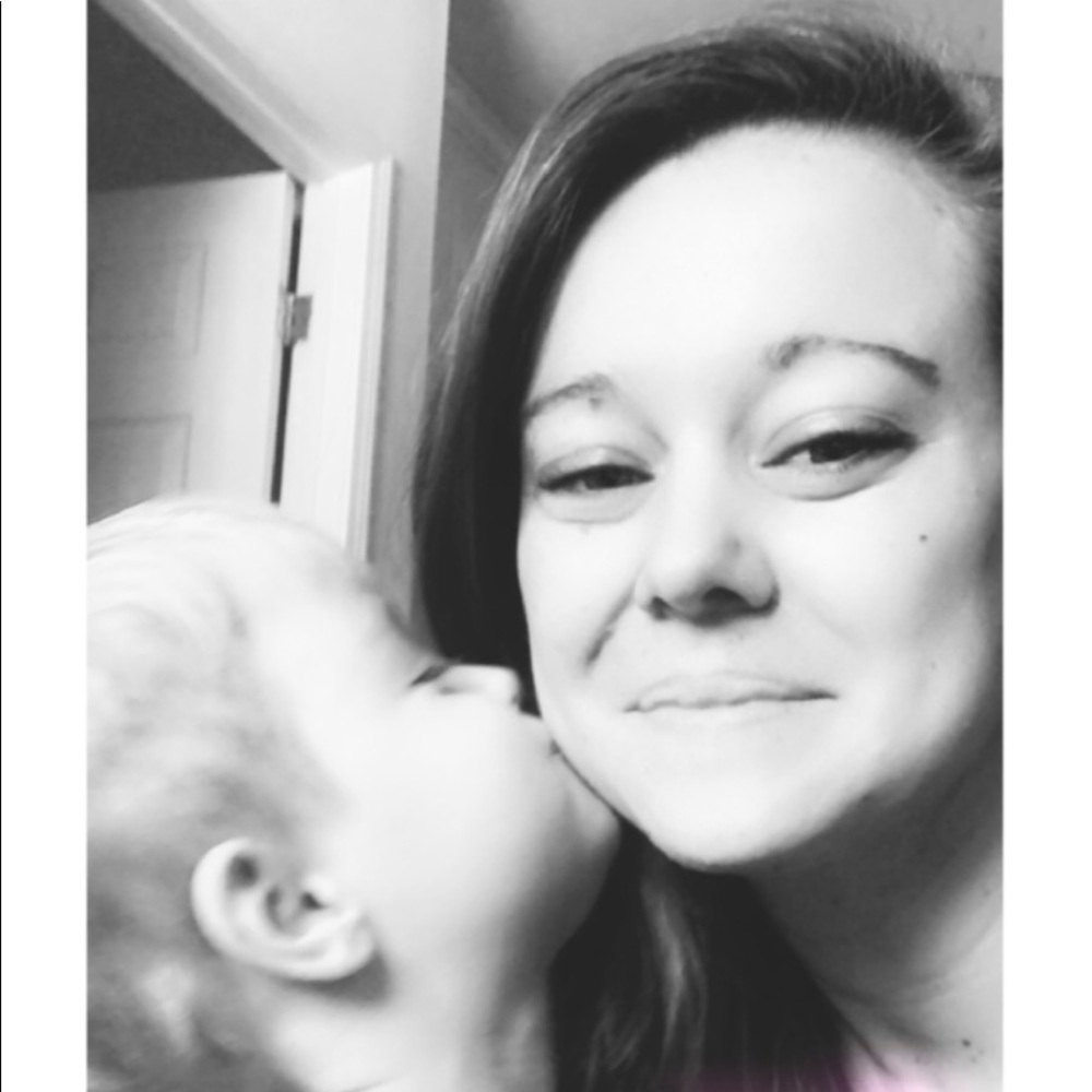 Meet your Posher, Sara